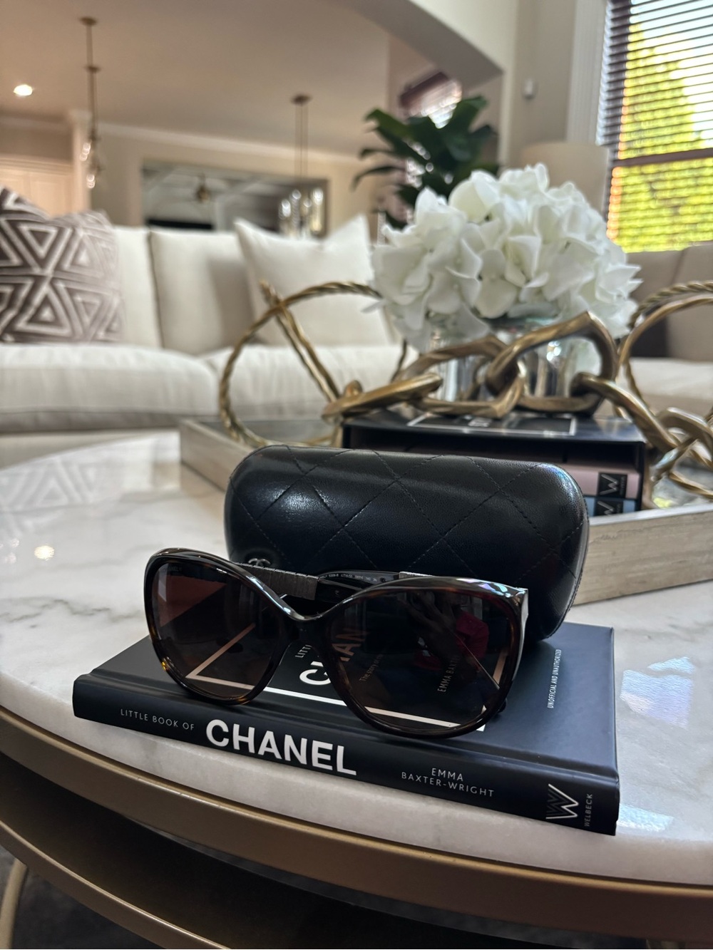 CHANEL Brown Gradient Cat-Eye Sunglasses